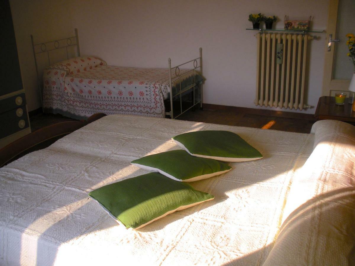 Villa Cascina Tra I Vigneti A Nizza Monferrato Extérieur photo